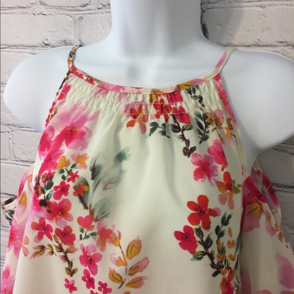 Sanctuary Floral Cold Shoulder Top - Picture 7 of 13